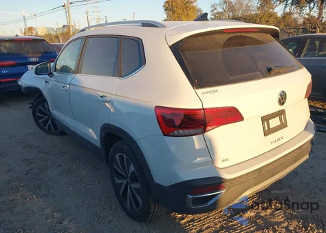 2022 Volkswagen Taos 1.5T Se z USA, uszkodzony, nr VIN 3VVRX7B29NM009604